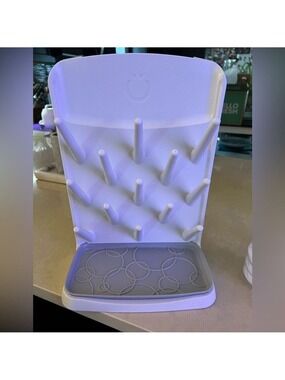 White and Grey Ubbi Baby Bottle Drying Rack (missing pacifier basket)